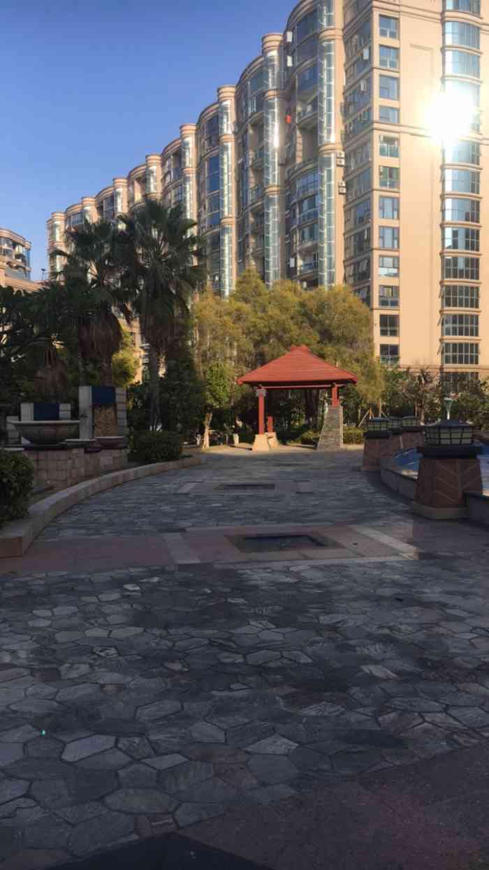 源昌鑫海湾2期-"每一次我来五缘湾都会爬上顶楼眺望眼前望不.