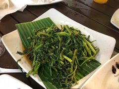 -牛车水美食街