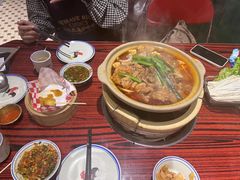 -沙胆彪炭炉牛杂煲(上海日月光广场店)