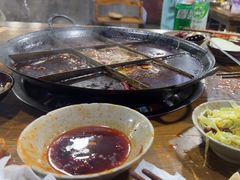 -正南齊北重庆老火锅(光华村直营店)