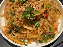 -八府香鸭·啫啫煲(华山路店)