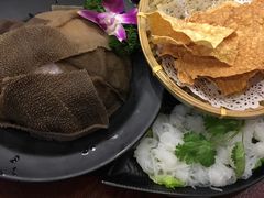 -重庆爽翻天老火锅(临平万达广场店)