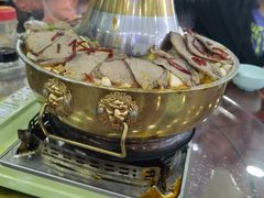 -撒拉人家.酸菜牦牛肉火锅