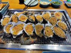 蒜蓉烤生蚝-蚝英雄鲜蚝自助专门店(长楹天街直营店)