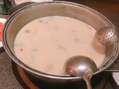 -煲宫猪肚鸡(昆山金鹰国际购物中心店)