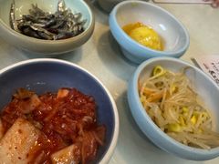 -益百岁牛尾汤(香山路店)