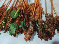 -林二哥宜烤官·宜宾小烧烤