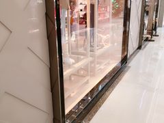 -BURBERRY(上海港汇恒隆广场店)