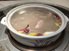 -清真老东乡开锅羊肉(甘南路店)