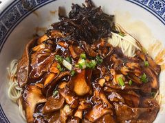 -沪西老弄堂面馆(定西路店)