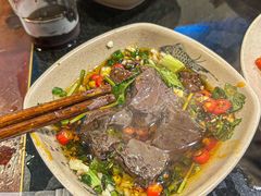 -洞亭火锅(防空洞总店)