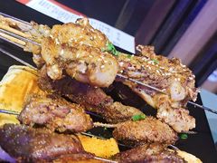 -钳小柒·小龙虾蓝龙王烧烤夜宵(长寿路店)