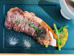 -MOMENT湖景餐厅(解放路店)