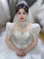 点击看大图 -爱伊人婚纱礼服美妆馆