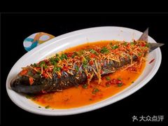 -思博半步颠小酒馆(梦时代店)