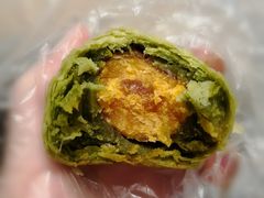 龙井蛋黄酥-知味观(湖滨总店)