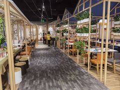 -渝信川菜 · 川味家常菜(财富购物中心店)