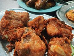 -黄亚华小食店(Jalan Alor)