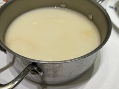 -红鼎豆捞·非遗鲍皇汤火锅(宝丰路店)