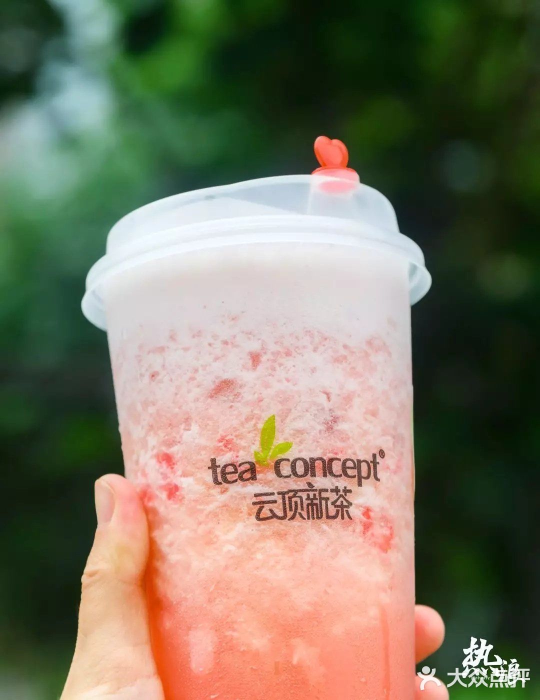 这一杯是无布蕾的哦。珍珠熬煮将近2小时，口感软糯Q弹
