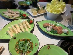 -一叶一世界·素食餐厅(锦华万达店)