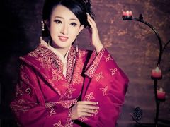 -九月鹰飞汉服摄影工作室