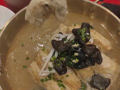-侬佳蒸菜馆(听潮店)