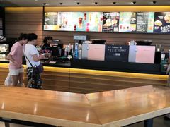 -星巴克(广州中华广场B1层店)