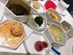 秦淮八艳美味小吃-民国红公馆·秦淮八艳(夫子庙店)