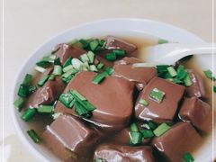 -阿一猪红汤(东风西路店)