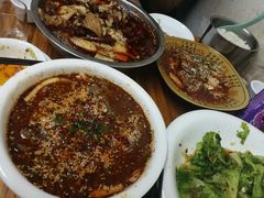 -勇猛子川菜馆(新军路店)
