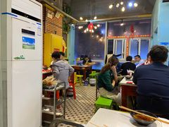 大堂-钢管厂五区小郡肝串串香(奥克斯广场锦城万达店)