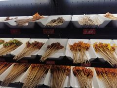 -佰人王串串香火锅(洋珠巷店)