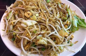 Minced Pork and Egg Fried Noodles