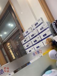 -靓芙泉专研痘痘肌