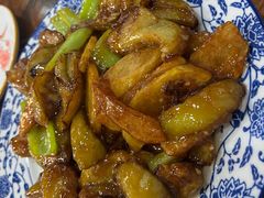 地三鲜-老长江路灌汤包(天津路总店)