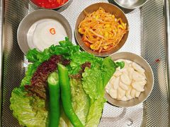 -蚂蚁洞·烤肉大营地(上海静安大悦城店)