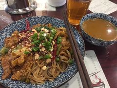 -东门七爷螺蛳粉(浦东店)