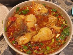 -肖肖酸萝卜鱼火锅(总店)