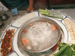 -羊来顺冰煮鲜羊 铁锅烀羊肉(中央大街店)