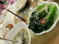 -食为先(中山七路店)