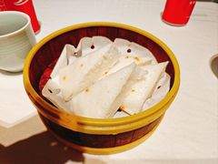 -江城小馆陕南妈妈菜·全球旅行餐厅(钟楼店)