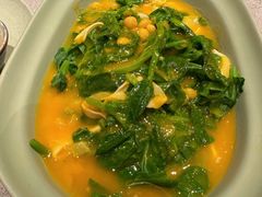 豌豆黄浸豌豆尖-半山腰·云南菜(侨福芳草地店)