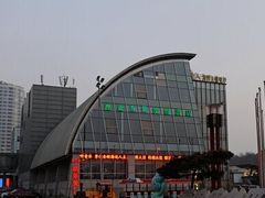 -昆仑和悦酒店(青岛奥帆中心五四广场店)