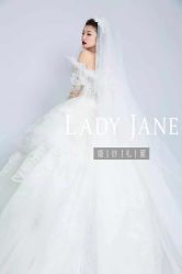 -Lady  Jane高端婚纱礼服馆