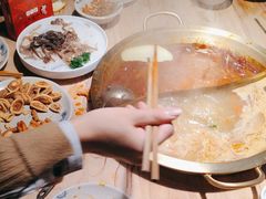 -小龙坎火锅(香港中路店)
