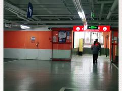 -家乐福(古北店)