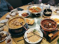 -关东小磨东北菜(上海长风大悦城店)