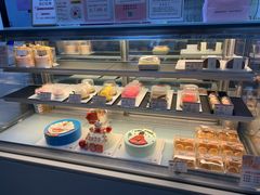 面包甜点陈列柜-陳磊蛋糕(巴黎店)