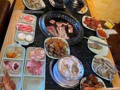 -釜御山海鲜烤肉火锅自助(新城市中心店)